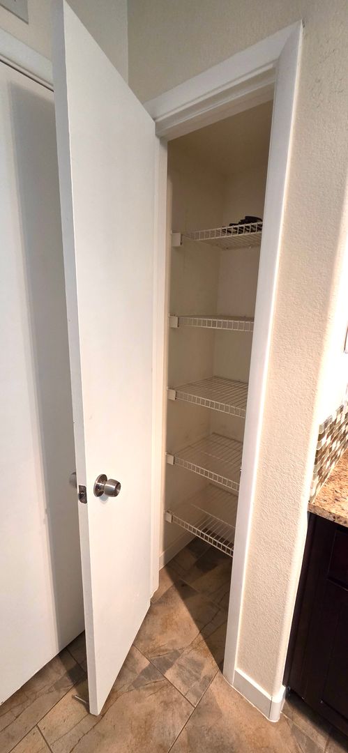 1 bed, 1 bath, $1,600