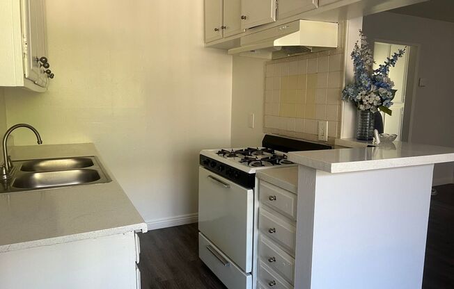 1 bed, 1 bath, 675 sqft, $1,675, Unit 07