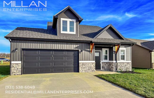 Beautiful 3-Bedroom Home with Modern Finishes, Stainless Steel Appliances, and Attached Garage