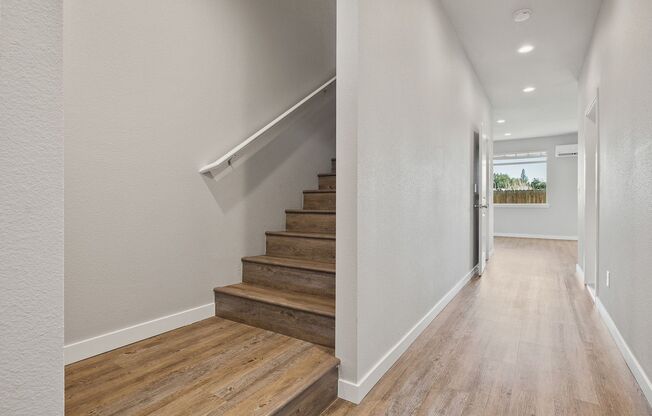 2 beds, 2.5 baths, 1,207 sqft, $1,700, Unit E170