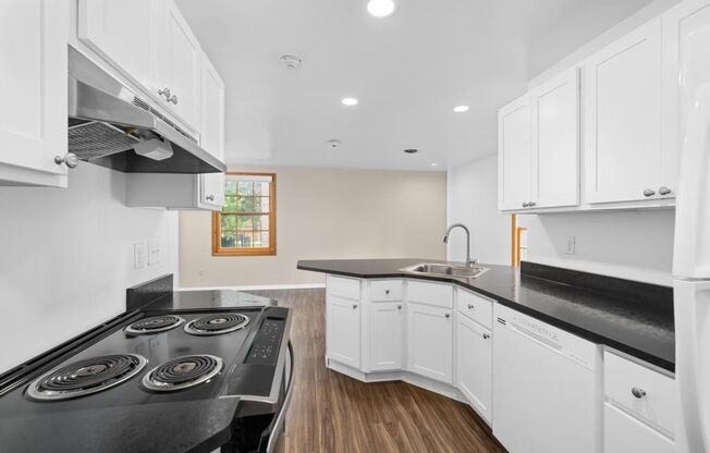 2 beds, 2 baths, 872 sqft, $1,250, Unit MSA-A3