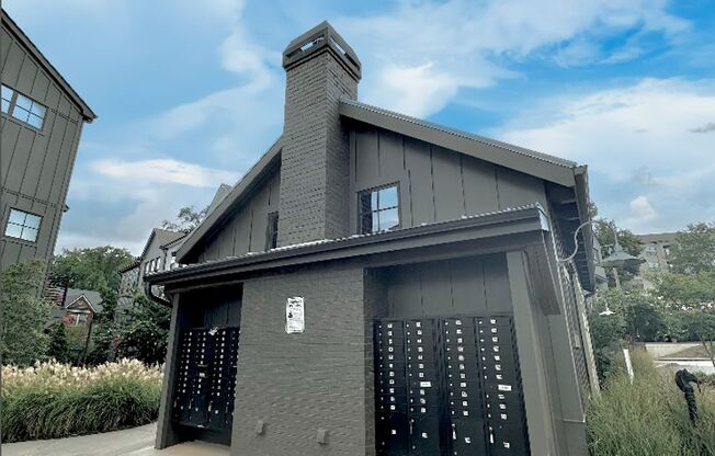 Luxury Buckley Townhome | Modern 2BR, 2BA with Tandem 2-Car Garage