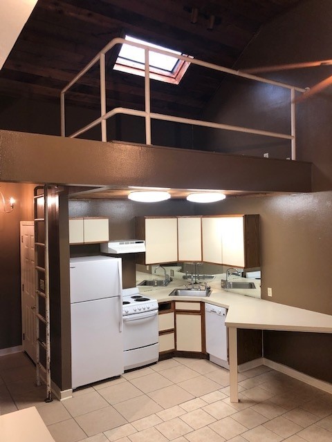 1 bed, 1 bath, 900 sqft, $825, Unit 8366