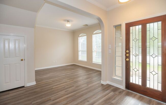 Spacious Two Story Home on Cul-de-sac