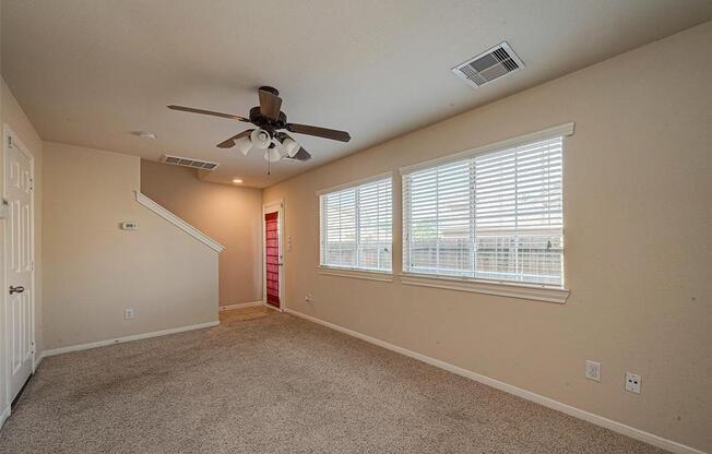 3302 CLEARVIEW CIR