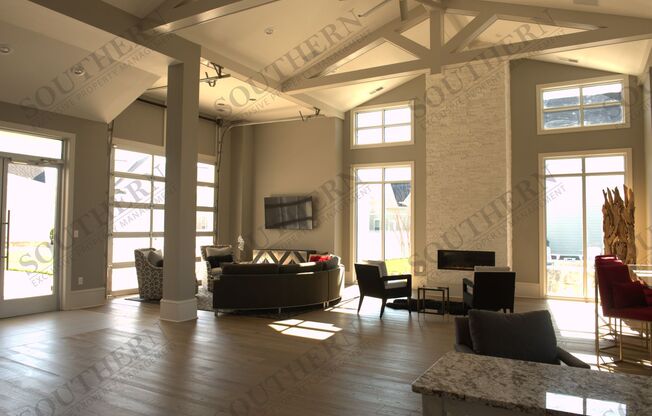 2 beds, 2.5 baths, 1,200 sqft, $1,500, Unit Suite 29