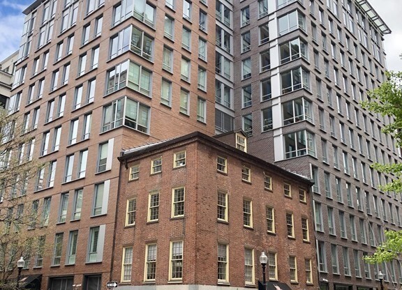 80 Broad St