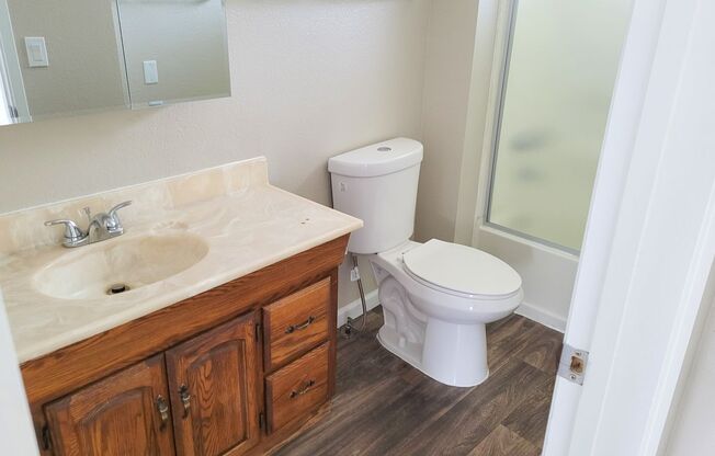 1 bed, 1 bath, 575 sqft, $1,175, Unit 47