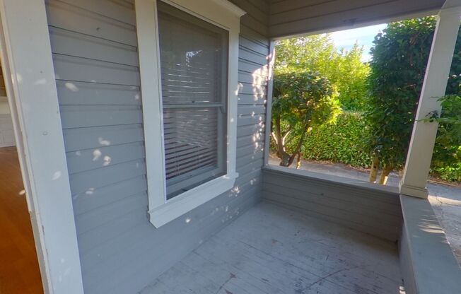 Lovely Remodeled 5 Bedroom Home