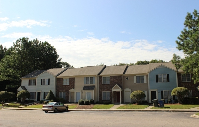 Neighborhood Pool! North Raleigh Location! Lots of Closet Space!