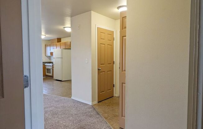 2 beds, 2 baths, 994 sqft, $1,445, Unit B102