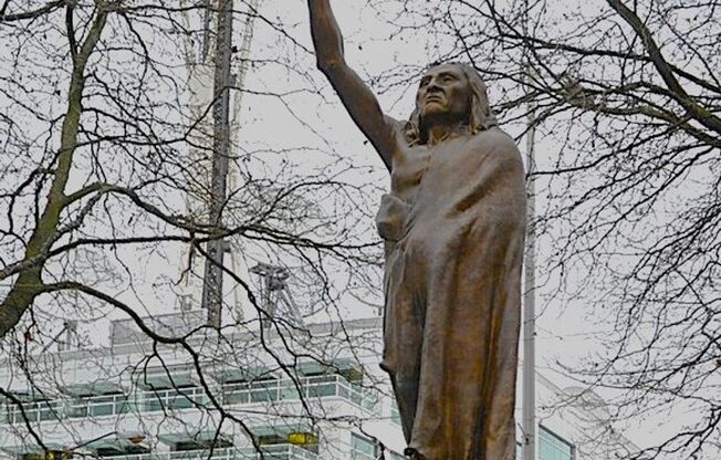 Studio, 1 bath, 405 sqft, $1,100, Unit 305