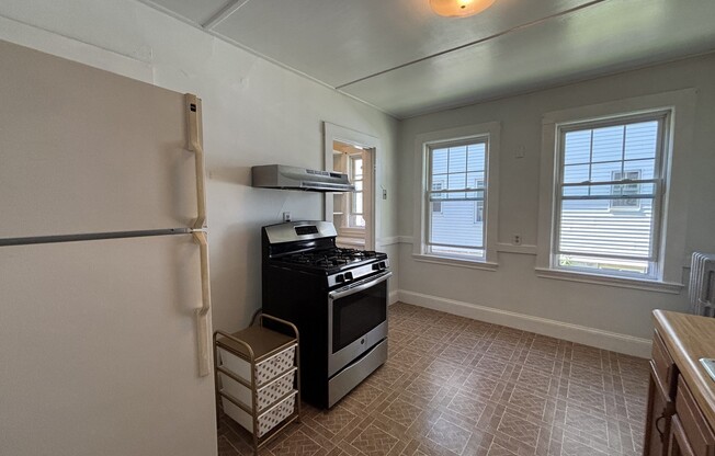 2 beds, 1 bath, 1,100 sqft, $3,000, Unit 1