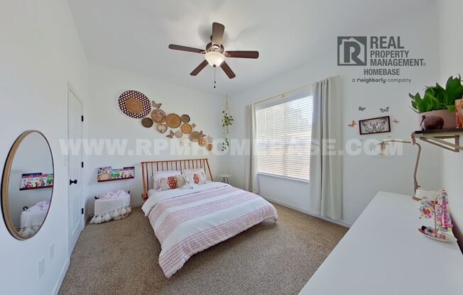 3 beds, 2 baths, $2,595