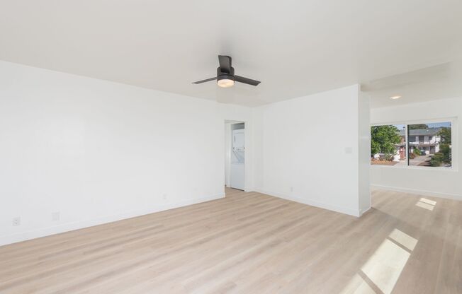 2 WEEKS FREE !!!!!! Beautifully Renovated 2 Bed 1 Bath in North Park!