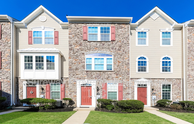 12 STEVENS CT