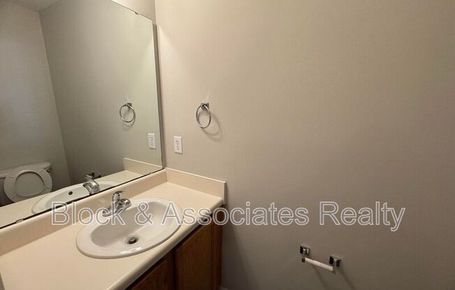 2615 VEGA CT