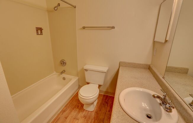 1 bed, 1 bath, 620 sqft, $1,400, Unit 10-109