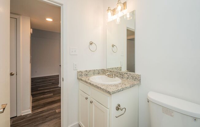 1 bed, 1 bath, 731 sqft, $1,051, Unit 3411