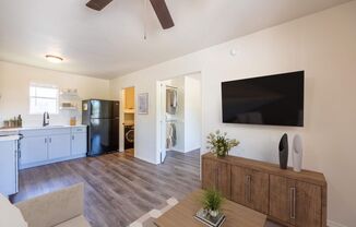 1 bed, 1 bath, 400 sqft, $895, Unit 315-105