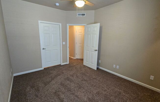 2 beds, 2 baths, $1,695