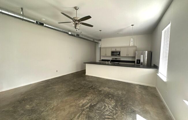 Overton Square Flat Now Available for lease @ 78 N. Rembert!