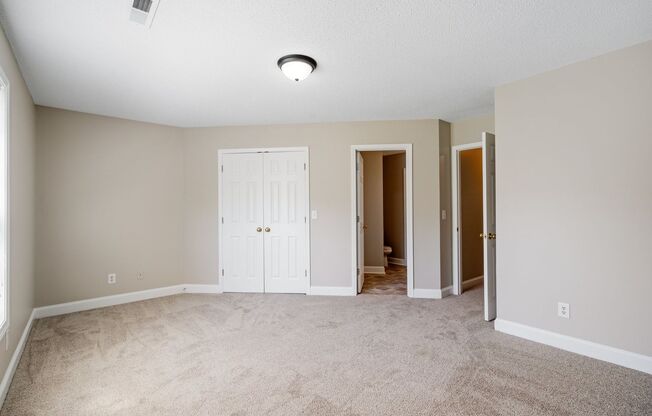 2 beds, 2.5 baths, $1,350, Unit 03 Whitfield Way