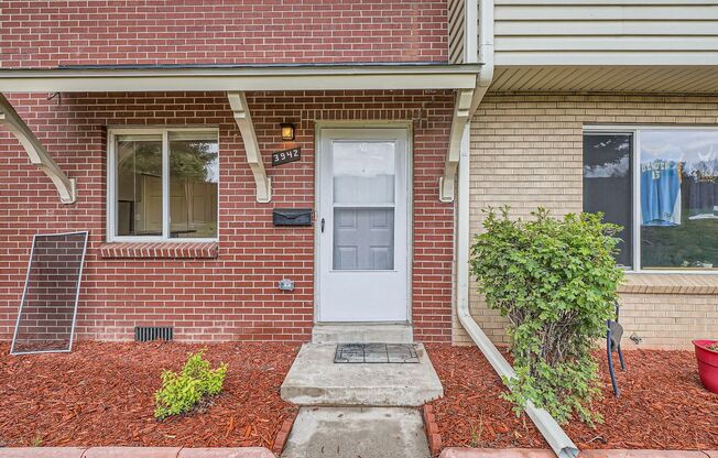3BD/2BTH CONDO NEAR DTC!!!!