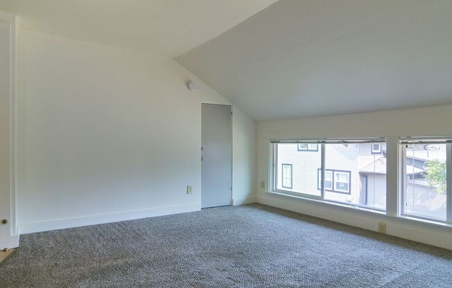 1 bed, 1 bath, $1,095, Unit 1591 High Street - 5