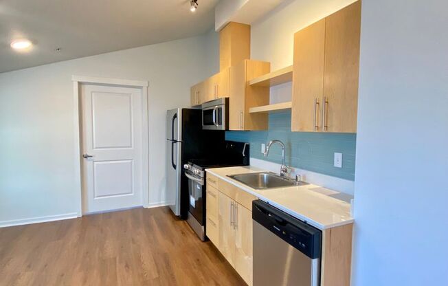 1 bed, 1 bath, 415 sqft, $2,195, Unit 5503-A
