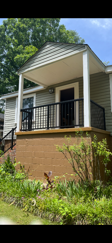 261 COWAN CT