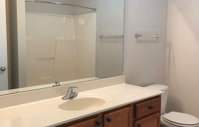 2 beds, 2 baths, 1,131 sqft, $1,475, Unit 2782-6