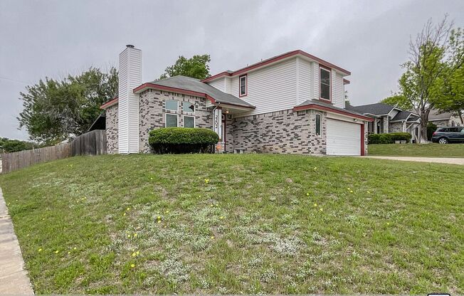 Charming Two-Story Home with Spacious Living in Killeen!