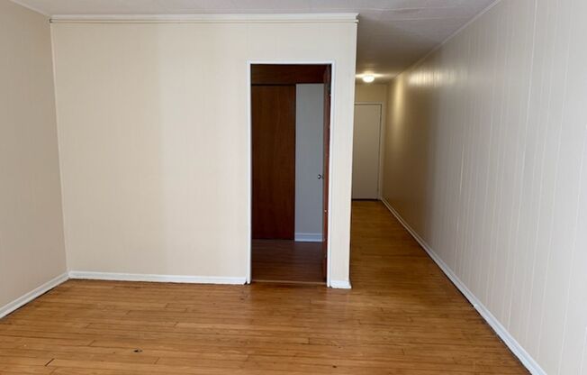 Studio, 1 bath, 487 sqft, $1,300, Unit Fifth 308