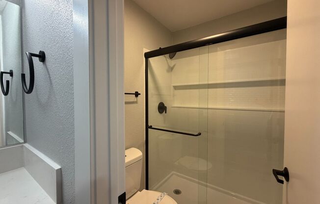 1 bed, 1 bath, 748 sqft, $2,840, Unit B-127