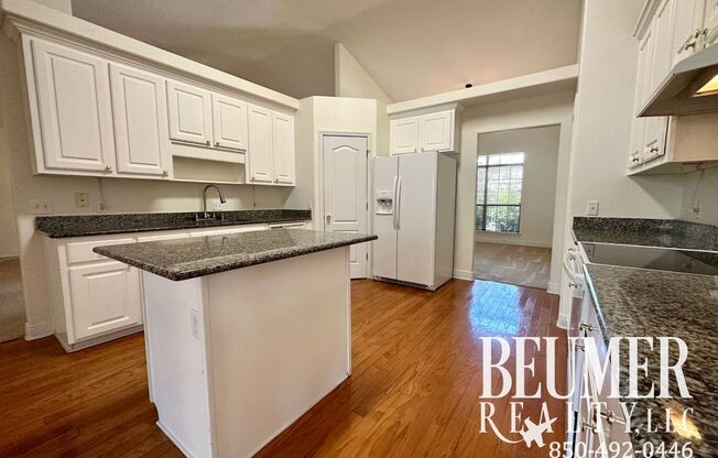 4br/3ba Big, Bold, Beautiful Home for Rent