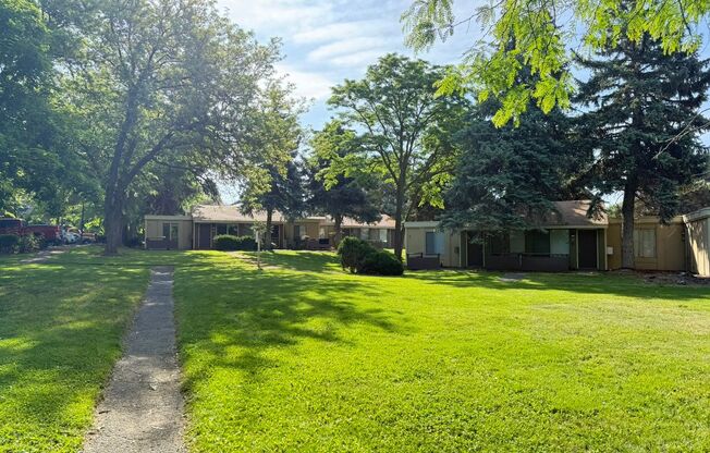 2 beds, 1 bath, 509 sqft, $925, Unit C03