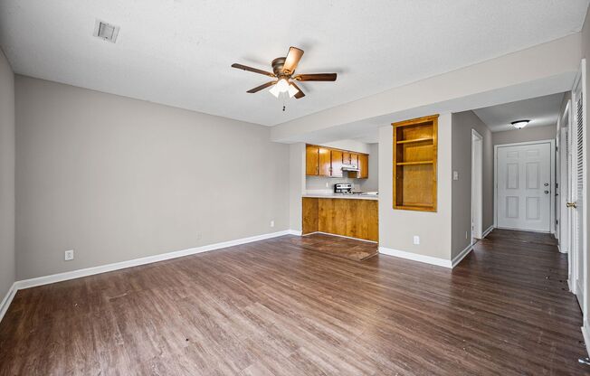 Timber Court Drive-280