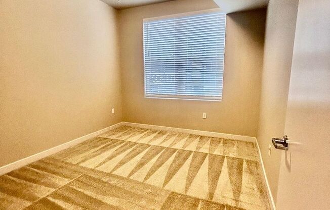 2 beds, 2 baths, 1,130 sqft, $1,576, Unit 1-411