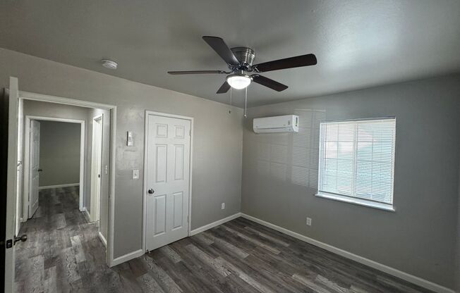 3 beds, 1 bath, $1,595