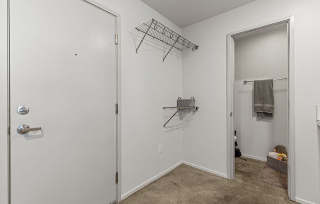 Studio, 1 bath, 122 sqft, $975