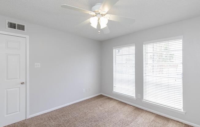 2 beds, 2 baths, 850 sqft, $1,179