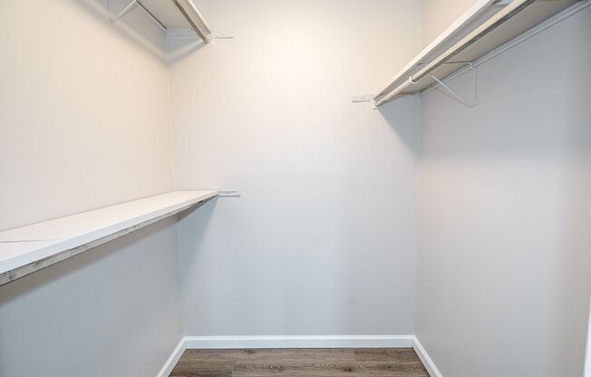 2 beds, 2 baths, 1,250 sqft, $2,110, Unit 7-PH3