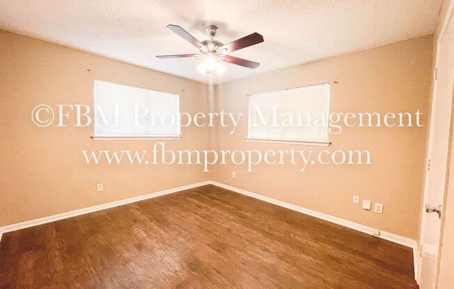 3 beds, 2 baths, 1,339 sqft, $1,795, Unit 128