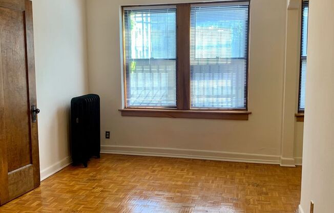 Studio, 1 bath, 300 sqft, $1,495, Unit 644-209