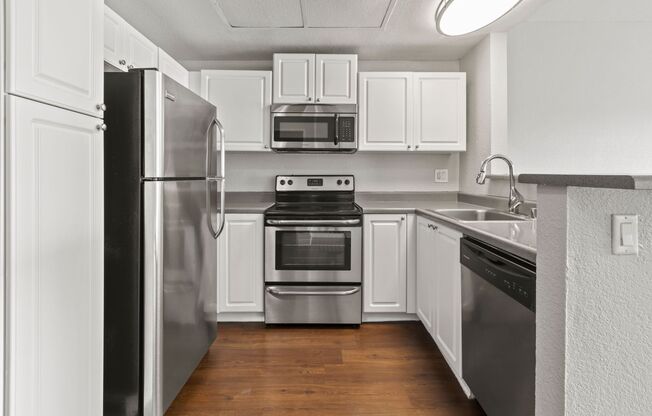 1 bed, 1 bath, 615 sqft, $1,995, Unit 0216