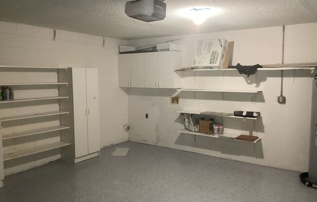 3 beds, 2 baths, $2,200