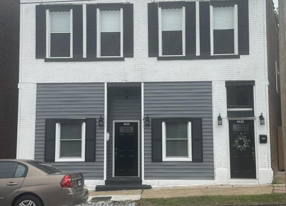 4439 VIRGINIA AVE