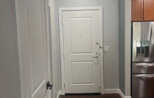 1 BD/1BA + Den Condo in Silver Spring