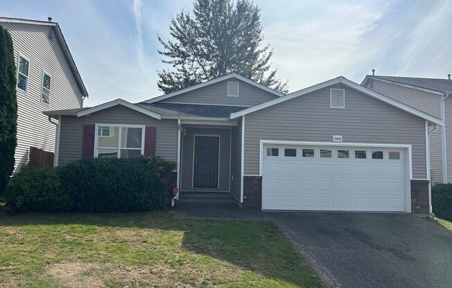 3 Bed, 2 Bath Single-Story House w/2-car garage in Auburn's Lea Hill Neighborhood, $3,055/mo